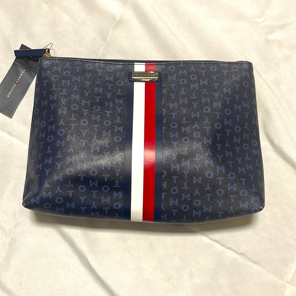 Tommy Hilfiger Cosmetic Bag